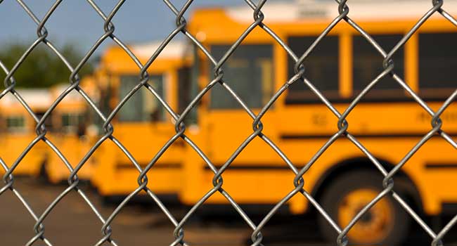 Florida School Administrators, Parents Weigh In on New Fencing Law